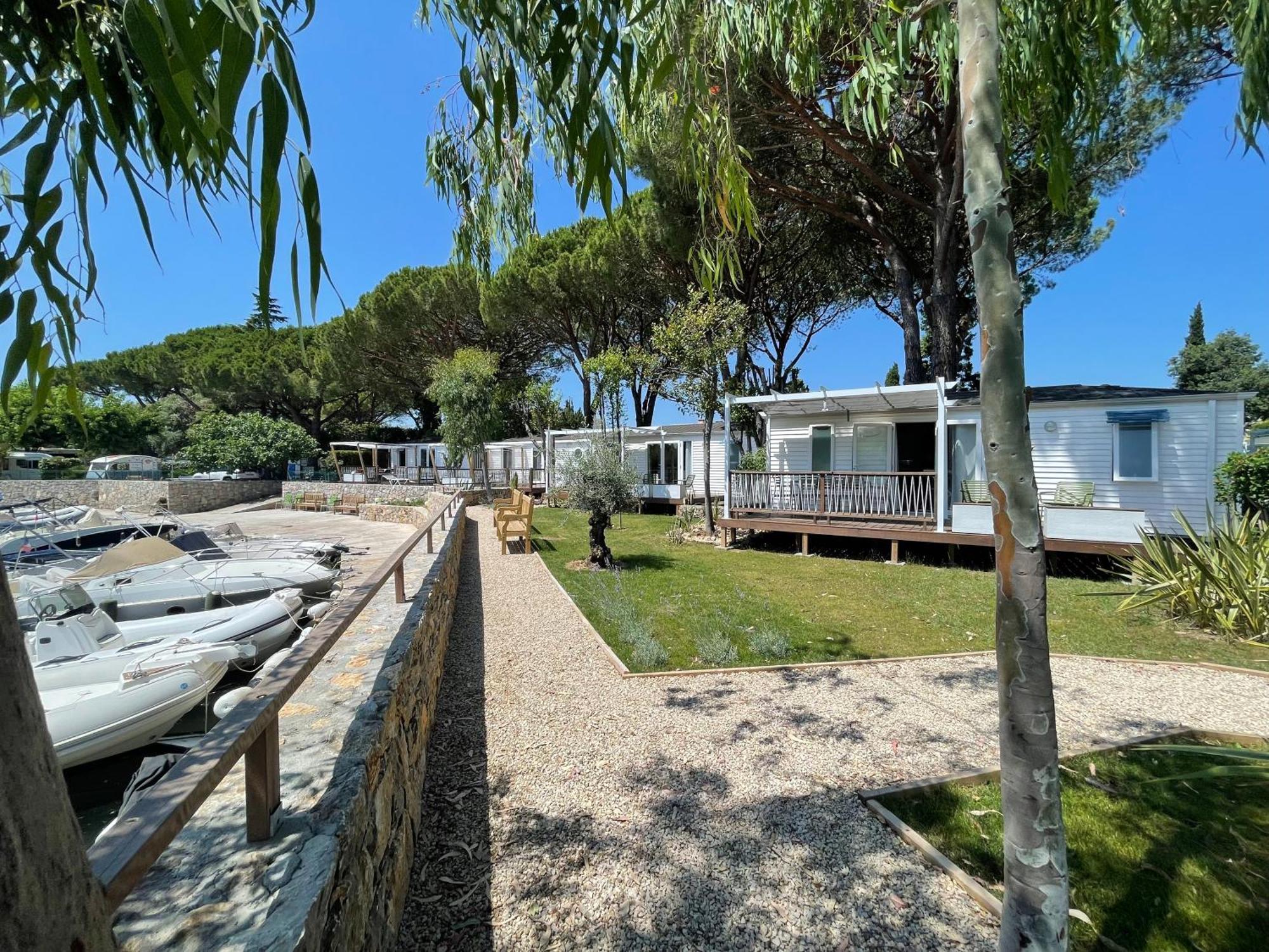 Camping Les Cigales Otel Mandelieu Dış mekan fotoğraf